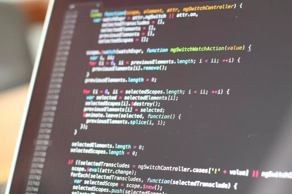 "An IDE's power lies in its components like editing, debugging, AI suggestions, and autocomplete."